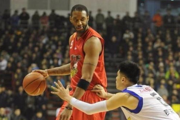 CBA歷史上哪位外援給中國(guó)球隊(duì)帶來(lái)最大幫助？